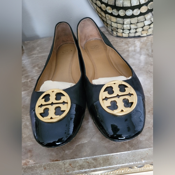 Tory Burch Shoes - Tory Burch Chelsea Women's Ballet Flats Genuine Leather/Patent Cup Toe US10